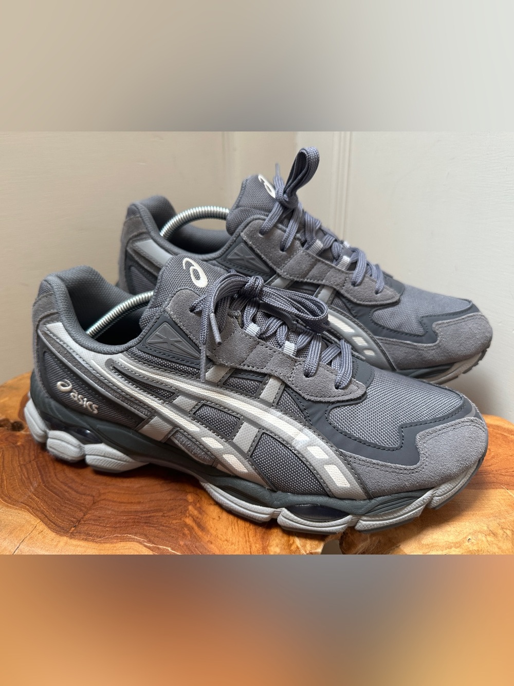 ASICS Gel NYC 2055 - Size: US Men’s 11